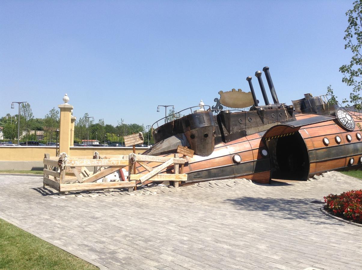 Gardaland Adventure Hotel Castelnuovo del Garda Εξωτερικό φωτογραφία