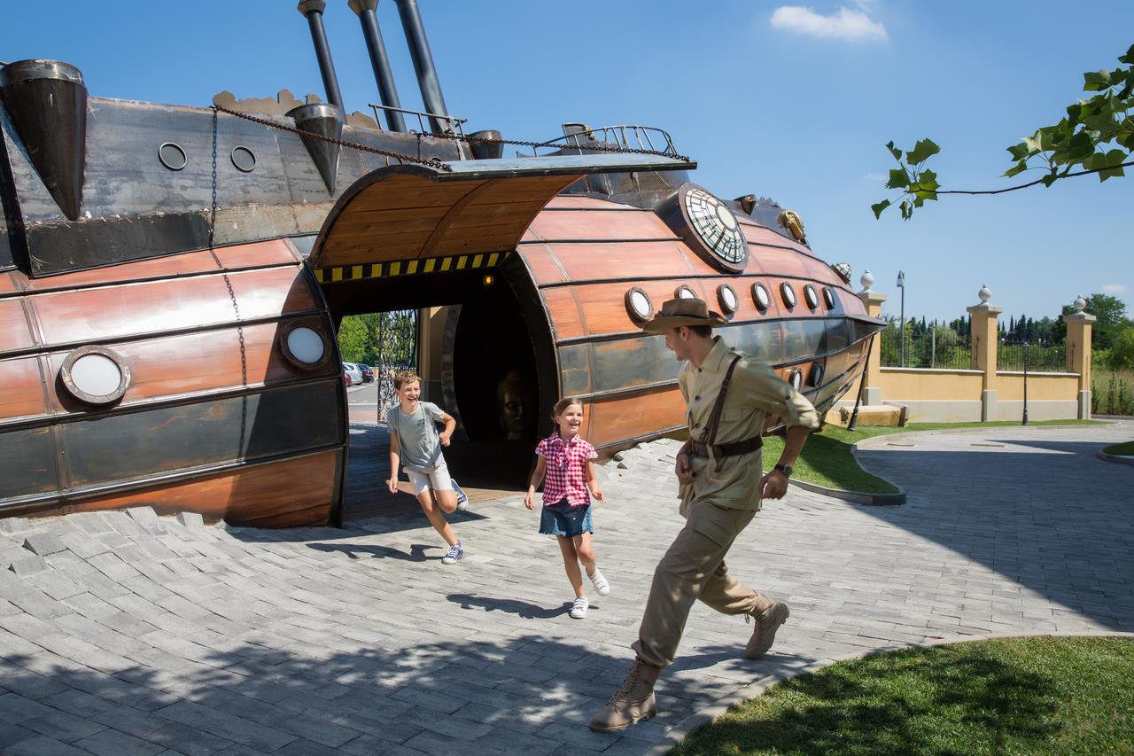 Gardaland Adventure Hotel Castelnuovo del Garda Εξωτερικό φωτογραφία